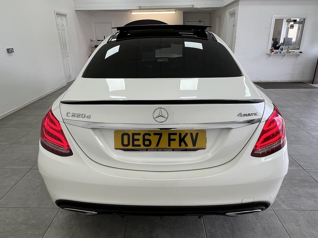 Mercedes-Benz C Class C220d Amg Line OE67FKV White #4