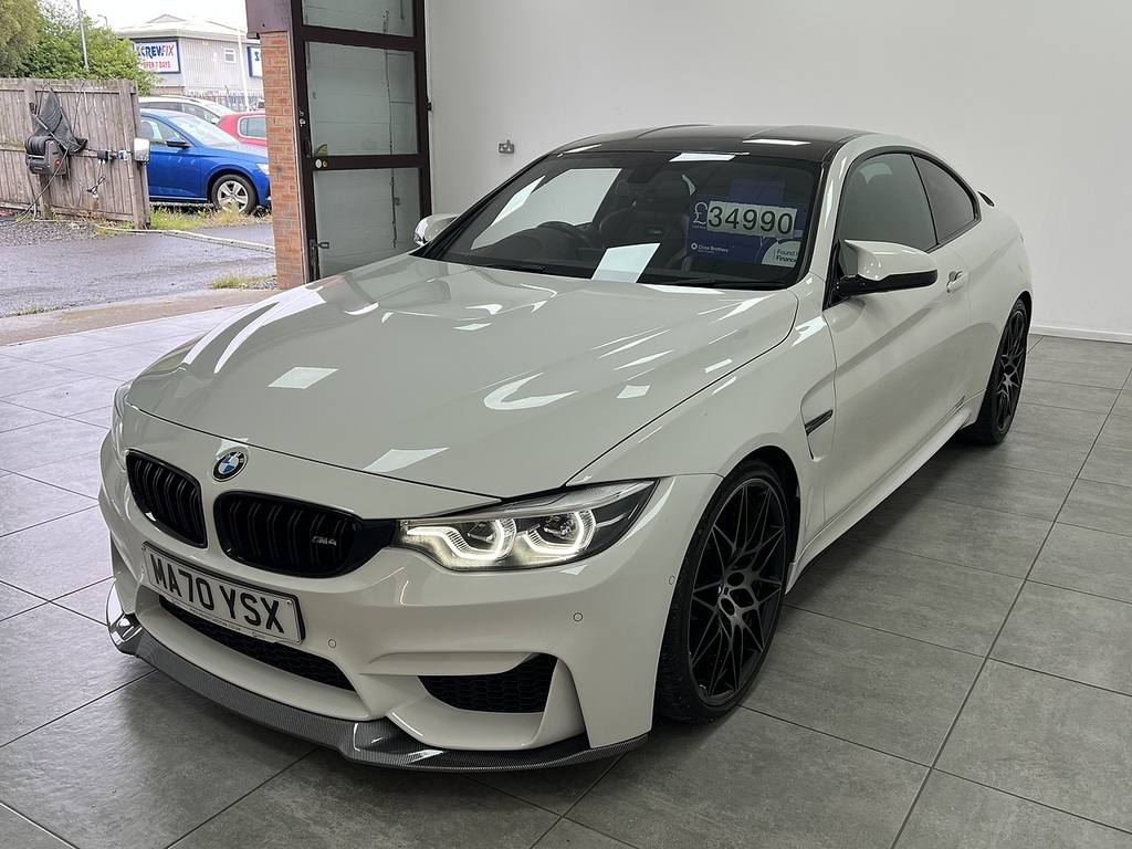 BMW M4 Biturbo Competition White #6