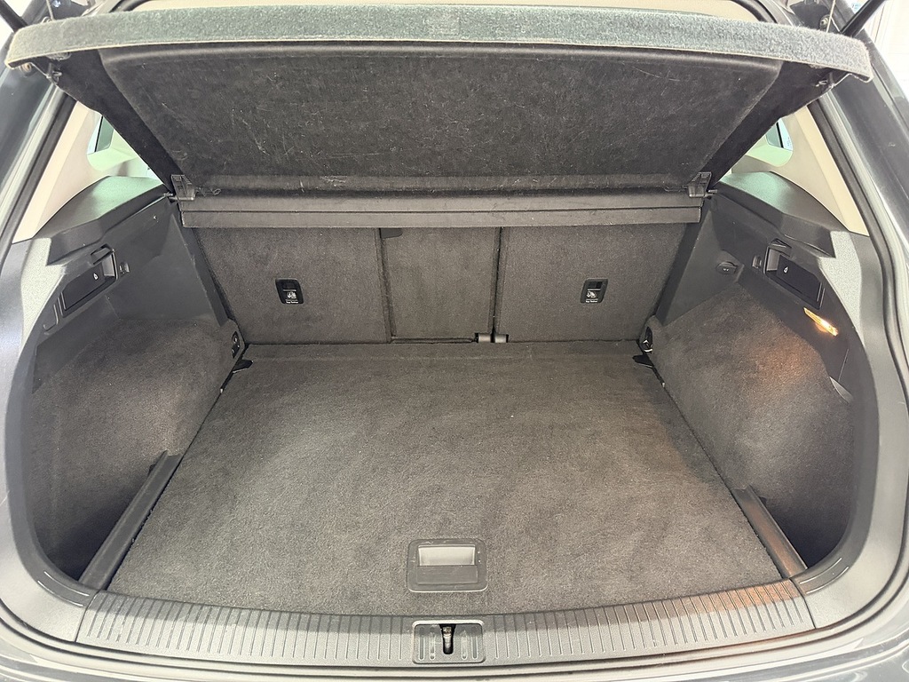 Volkswagen Tiguan Tdi Bluemotion Tech Se Navigation Grey #5