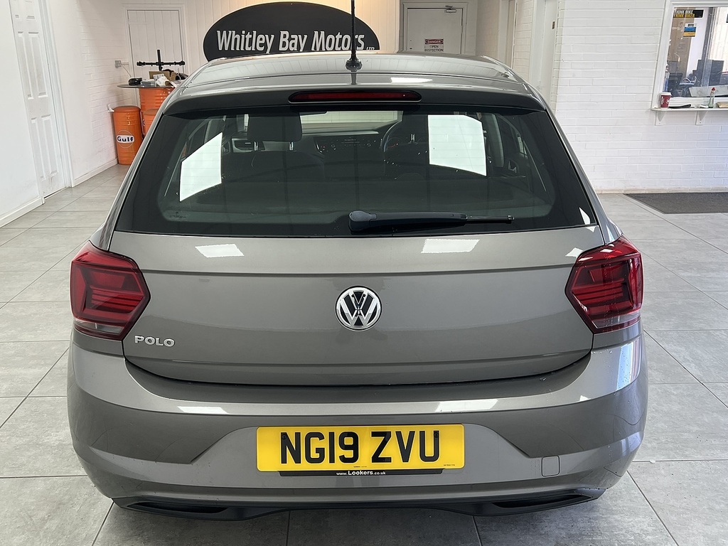 Volkswagen Polo Evo Se Grey #4