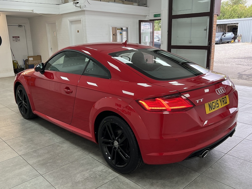 Audi TT Tdi Ultra Sport Red #5
