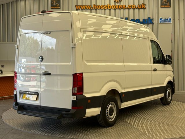 Volkswagen Crafter 2025 2.0 Tdi 140 Bhp Cr35 Commerce Mwb High Roof F White #6