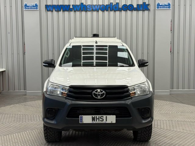 Toyota HILUX 2017 2.4 D-4d 150 Bhp Active King Cab Pickup 4Wd M White #2