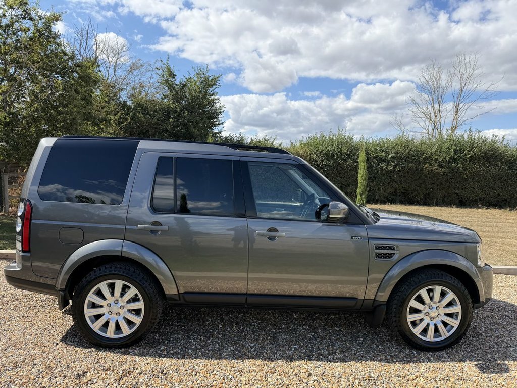 Land Rover Discovery 4 3L Se Grey #4