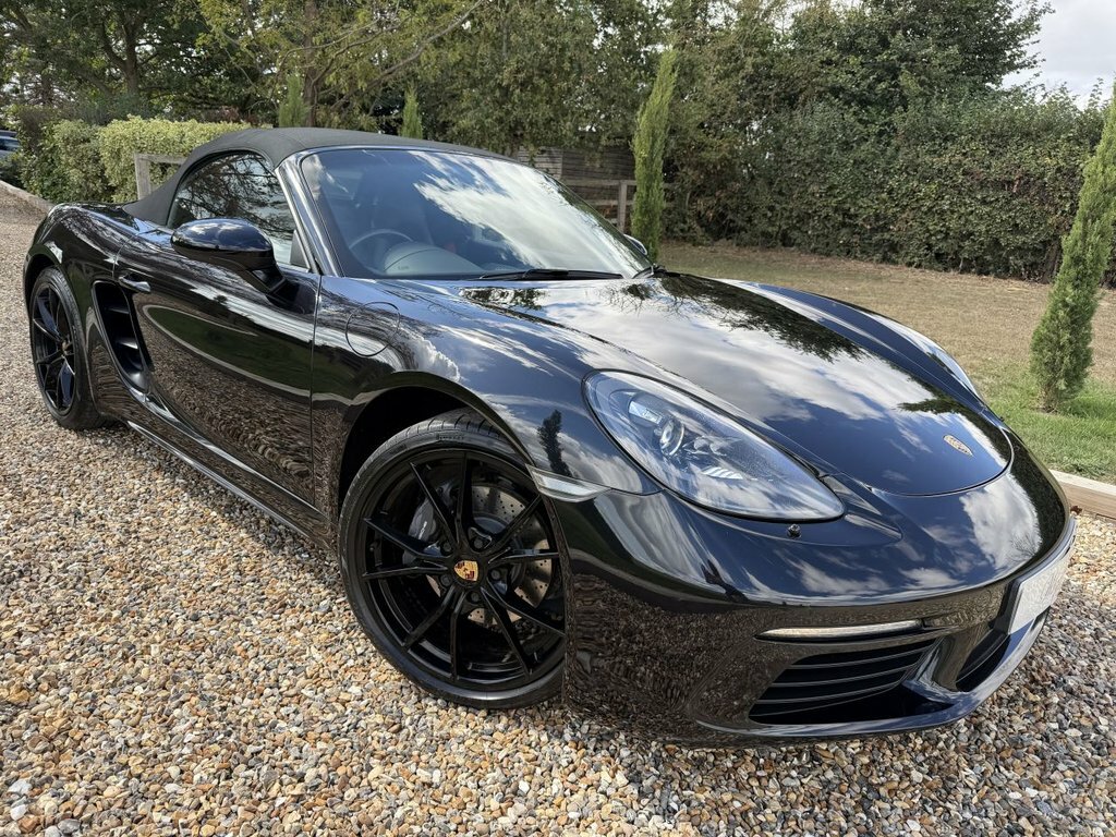 Porsche 718 Boxster Boxster White #27