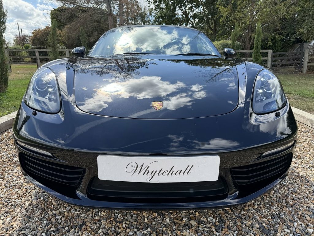 Porsche 718 Boxster Boxster White #7