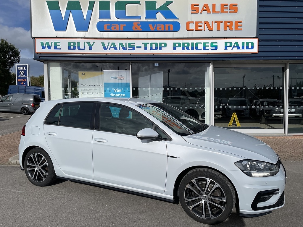 Volkswagen Golf 1.5 Tsi Evo Gpf R-line Hatchback Dsg Eu Silver