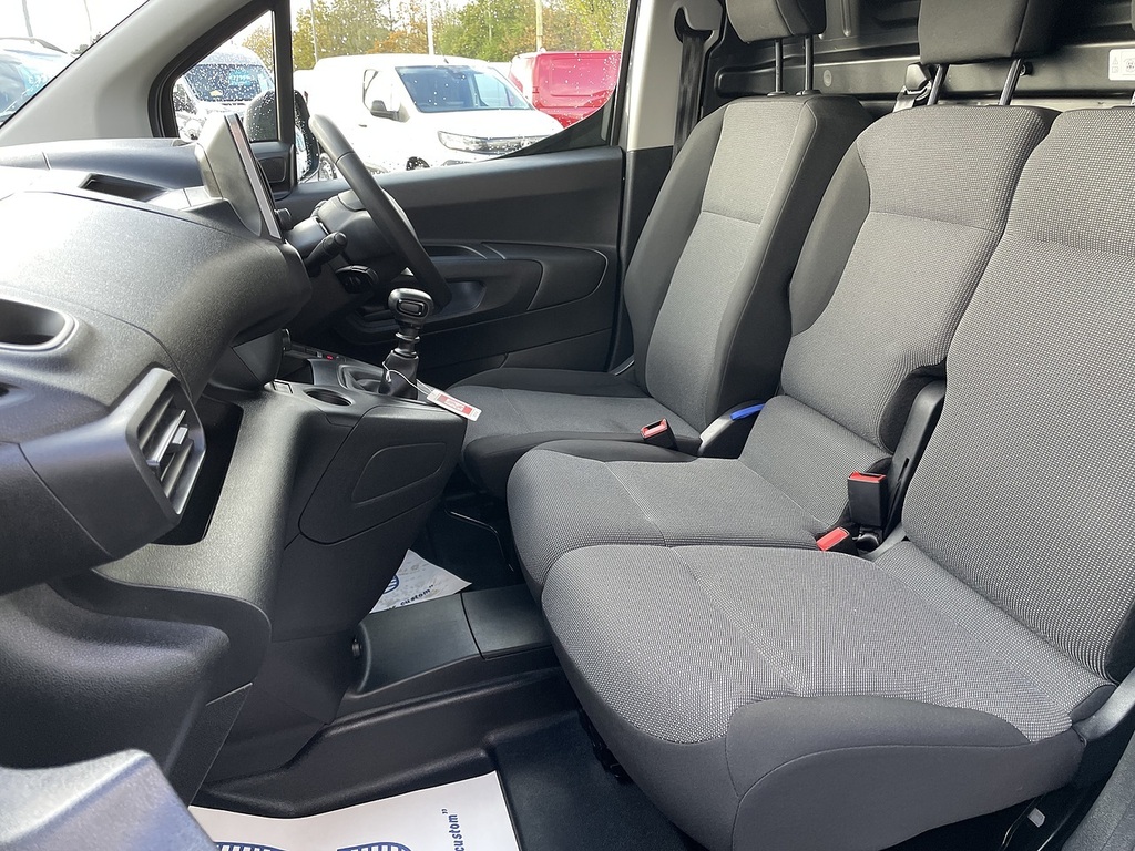 Citroen Berlingo Enterprise White #21