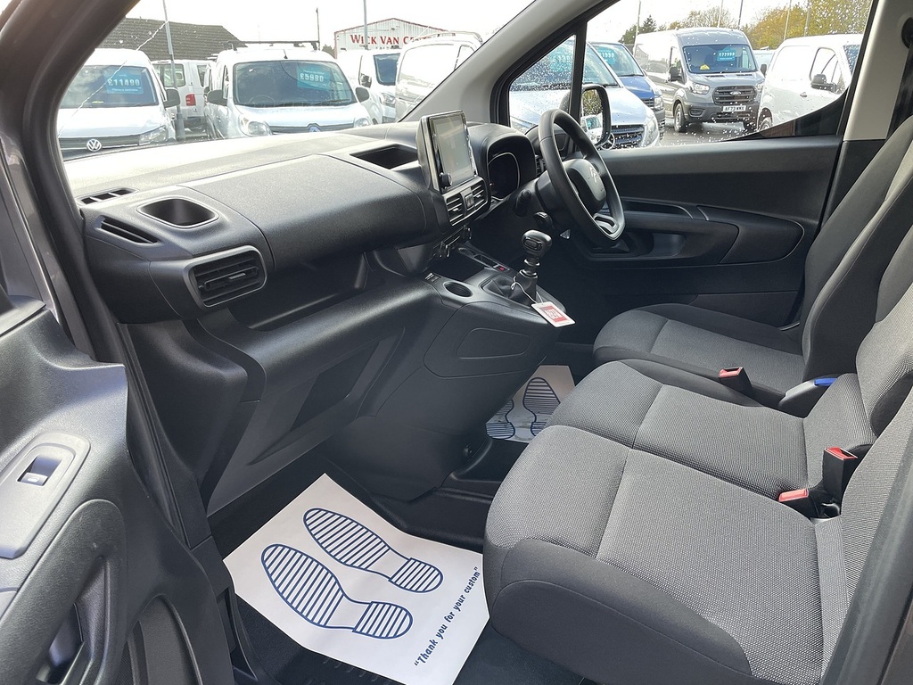 Citroen Berlingo Enterprise White #20