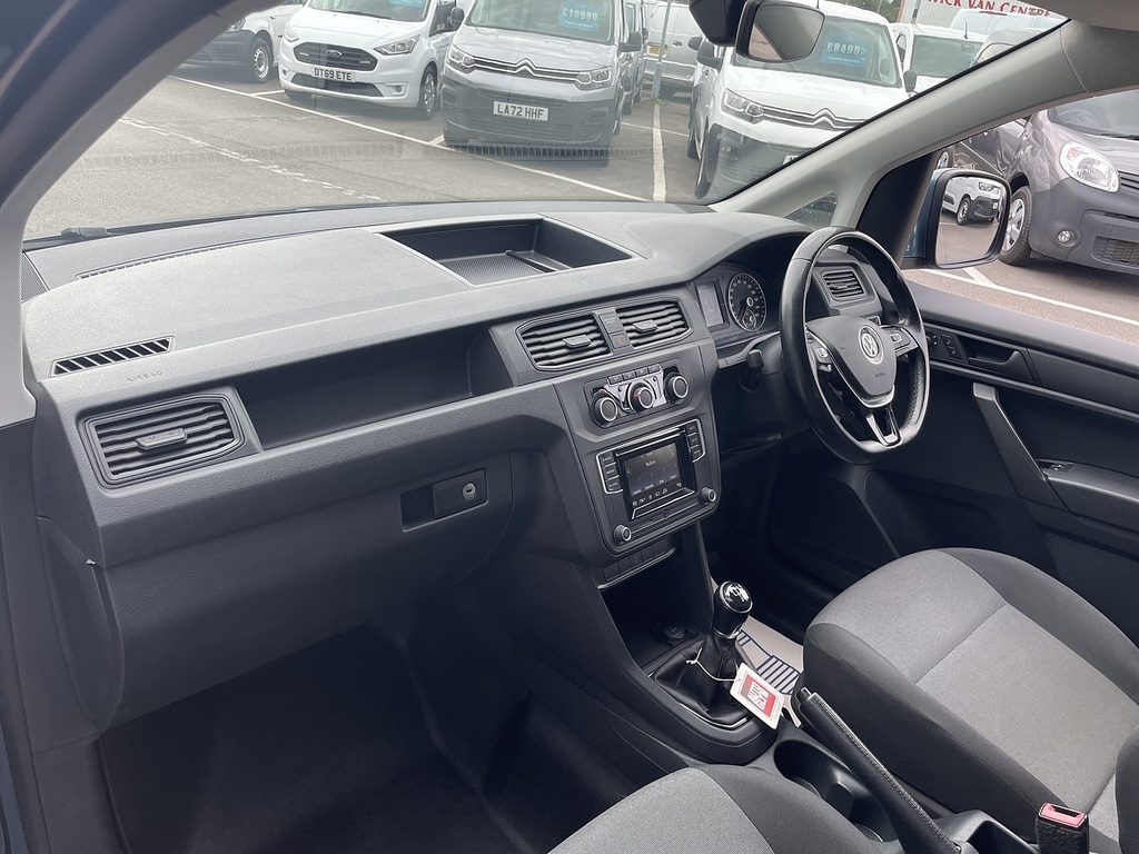 Volkswagen Caddy 2.0 Tdi Bluemotion Tech 5 Seats Wav Purple #18