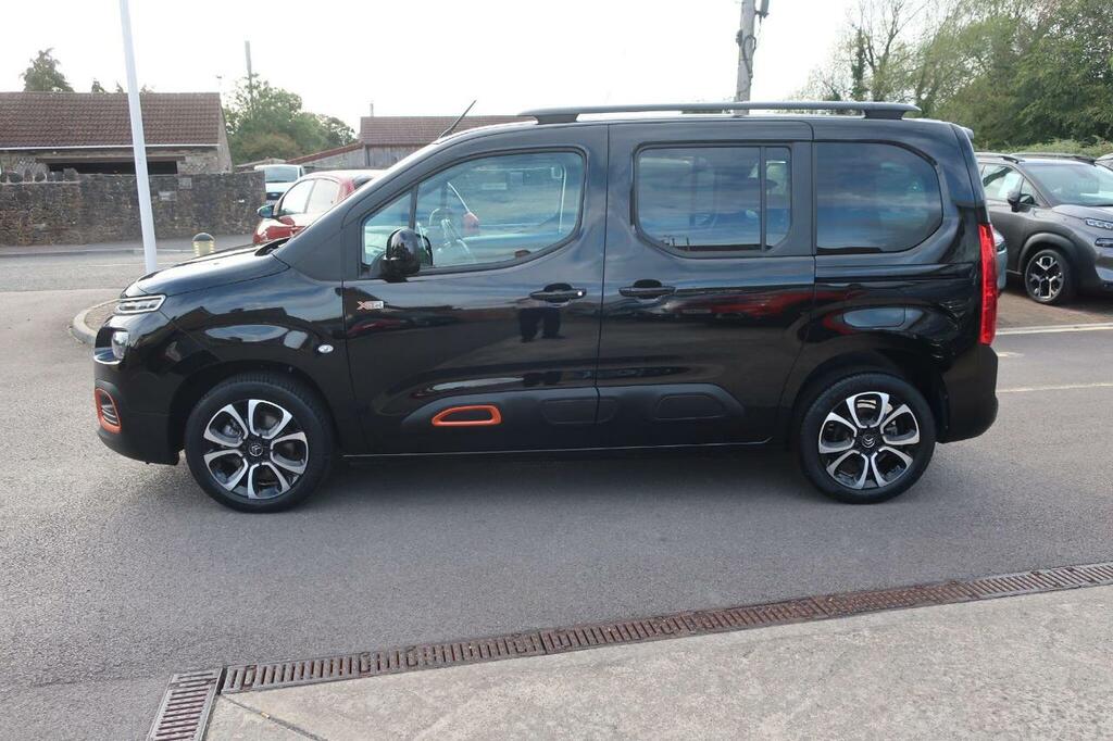 Citroen Berlingo 1.2 Puretech Flair Xtr M Mpv Eat Euro 6 S S Black #4