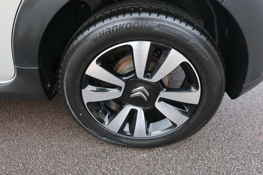 Citroen C3 1.2 Puretech 110 Shine Plus Grey #30