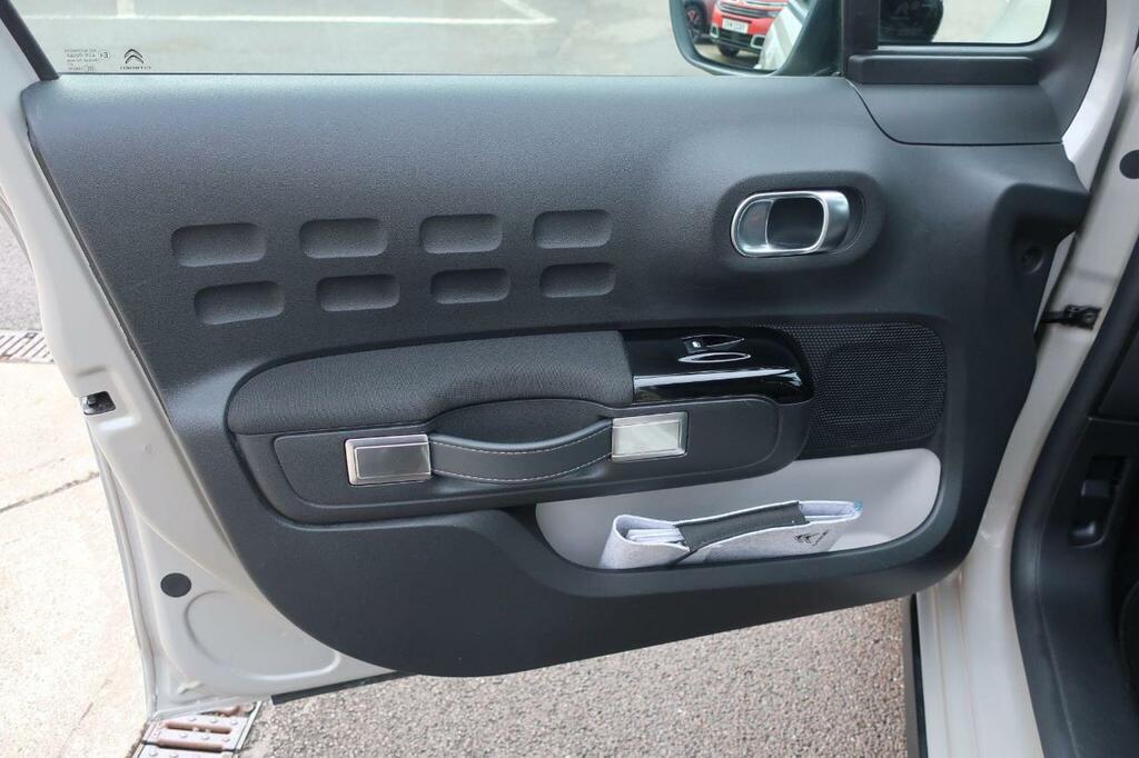 Citroen C3 1.2 Puretech 110 Shine Plus Grey #27