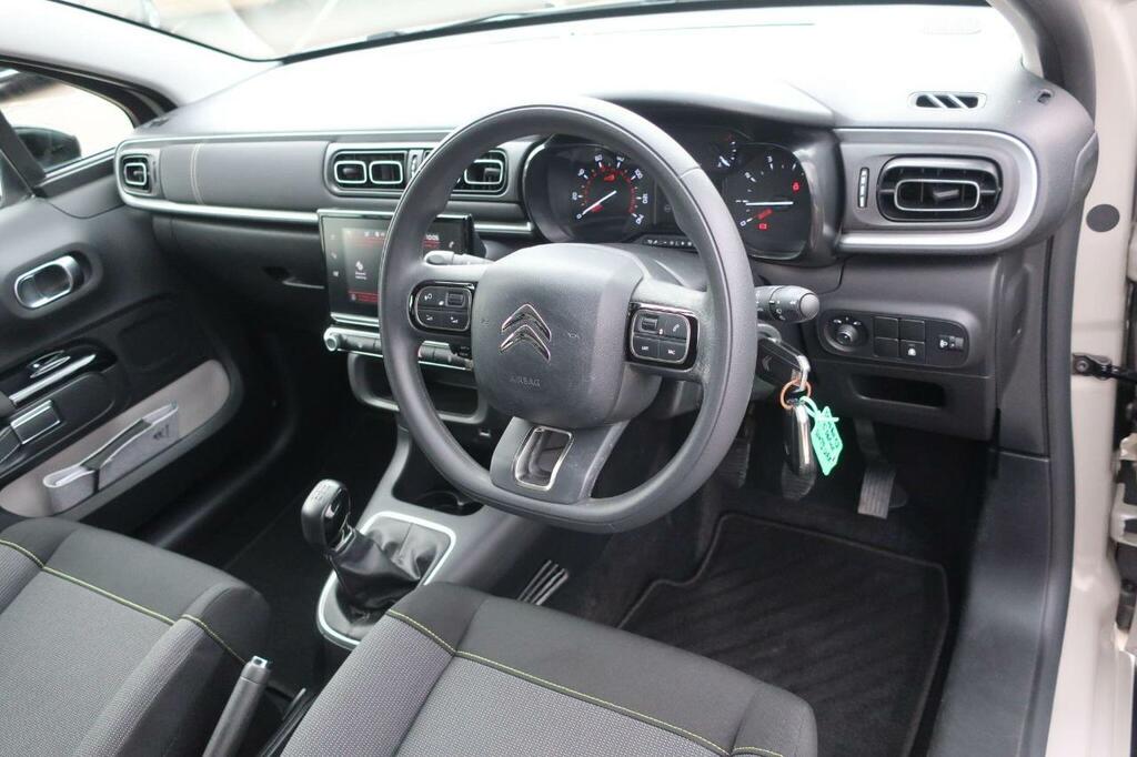 Citroen C3 1.2 Puretech 110 Shine Plus Grey #18
