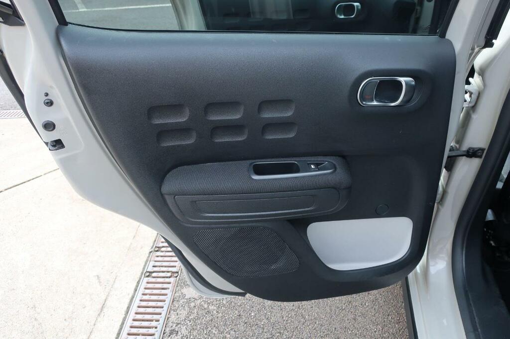 Citroen C3 1.2 Puretech 110 Shine Plus Grey #24