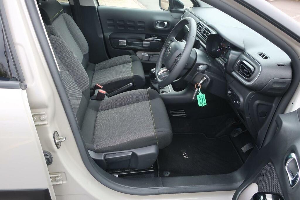 Citroen C3 1.2 Puretech 110 Shine Plus Grey #16