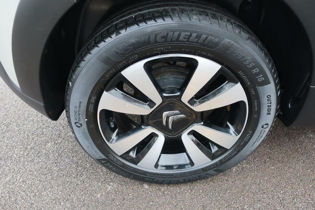 Citroen C3 1.2 Puretech 110 Shine Plus Grey #29