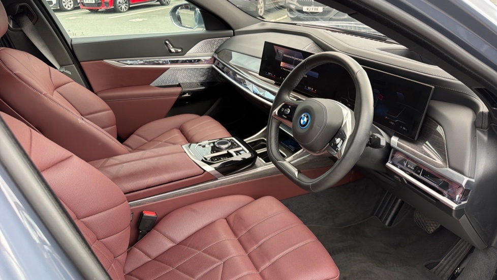 BMW i7 I7 Edrive50 M Sport Blue #6