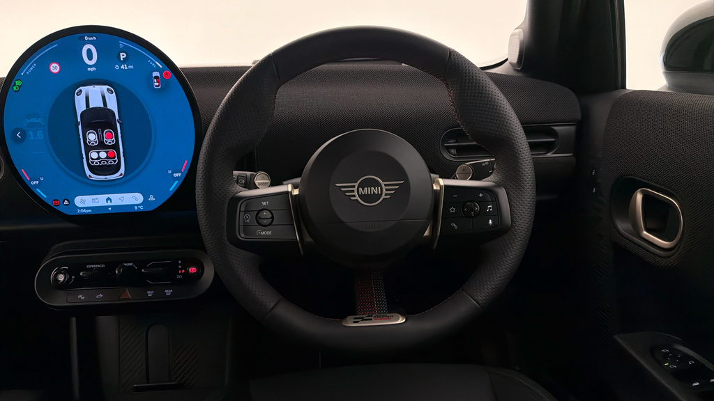 Mini Hatch 1.5 C Sport Red #5