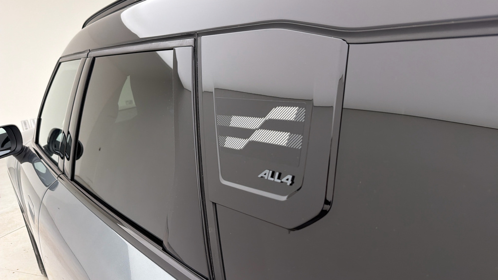Mini Countryman U25 Mini E White #48