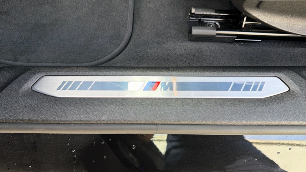 BMW M1 2.0 Xdrive Grey #45