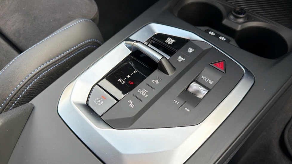BMW M1 2.0 Xdrive Grey #19