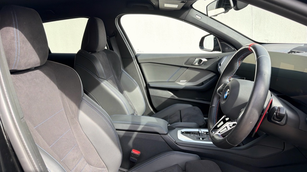 BMW M1 2.0 Xdrive Grey #11