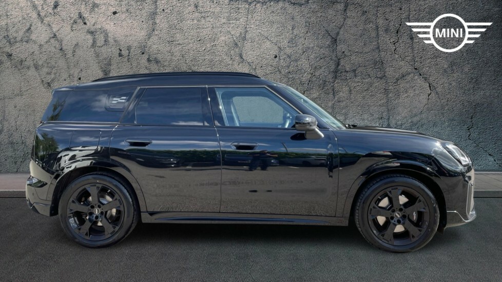 Mini Countryman Suv Green #3