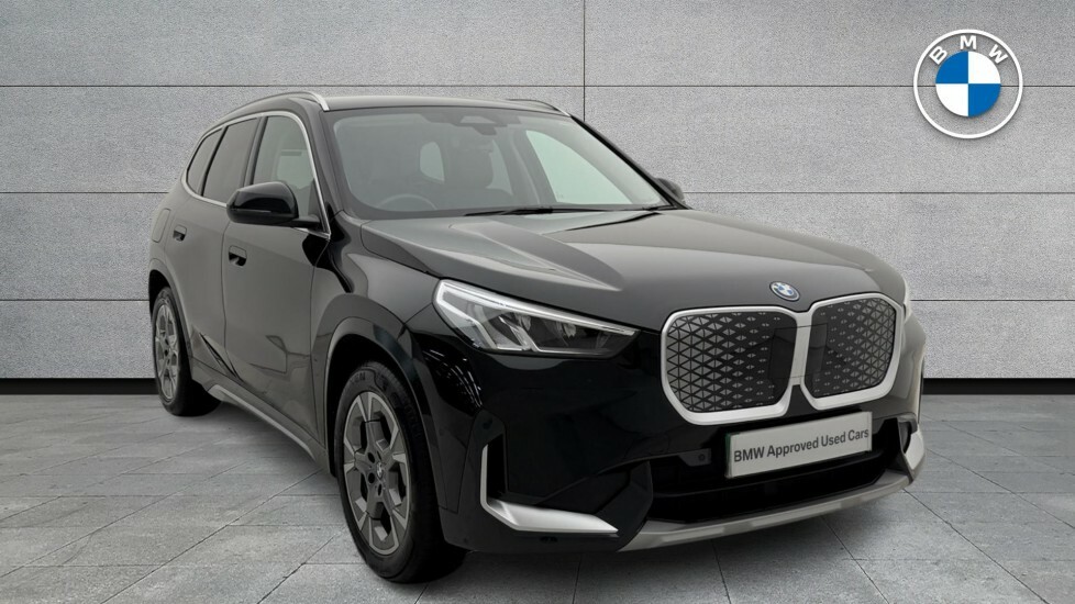 BMW iX1 Ix1 Edrive20 M Sport Black #1