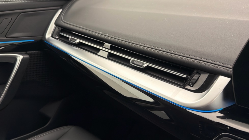 BMW iX1 Ix1 Edrive20 M Sport Black #21