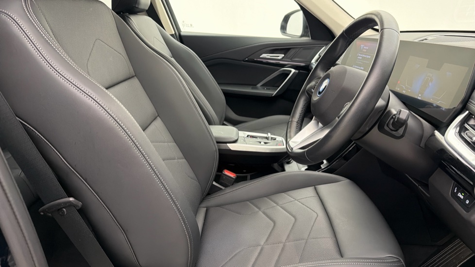 BMW iX1 Ix1 Edrive20 M Sport Black #11