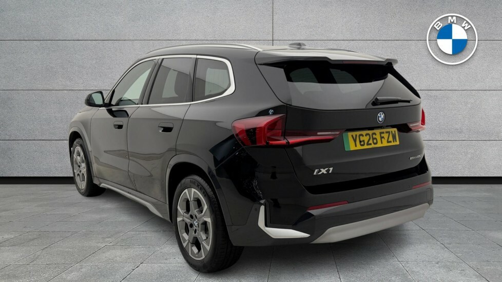 BMW iX1 Ix1 Edrive20 M Sport Black #2