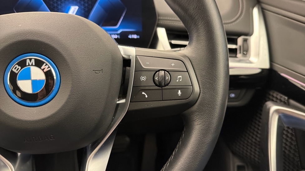 BMW iX1 Ix1 Edrive20 M Sport Black #18