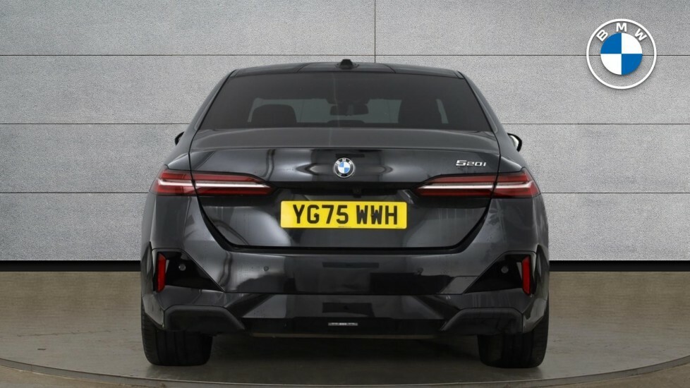 BMW 5 Series Saloon Black #15