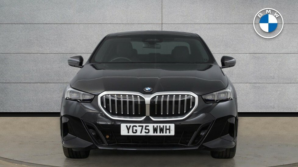 BMW 5 Series Saloon Black #16