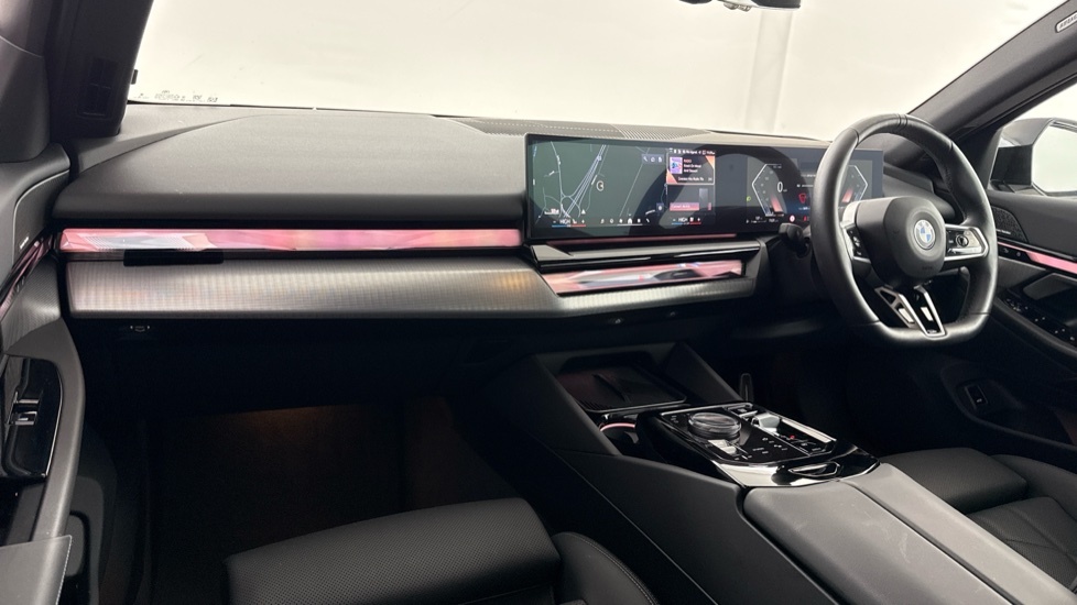 BMW 5 Series Saloon Black #7