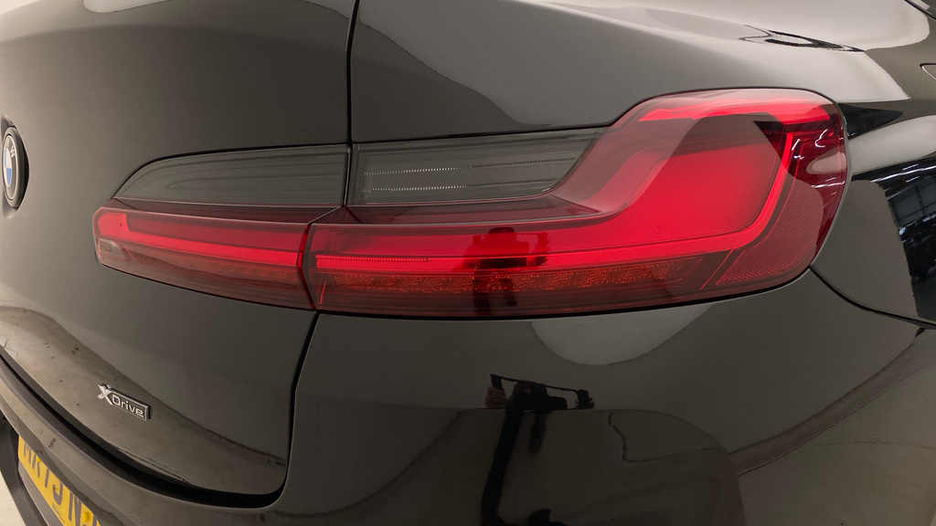 BMW X4 X4 M40i White #40