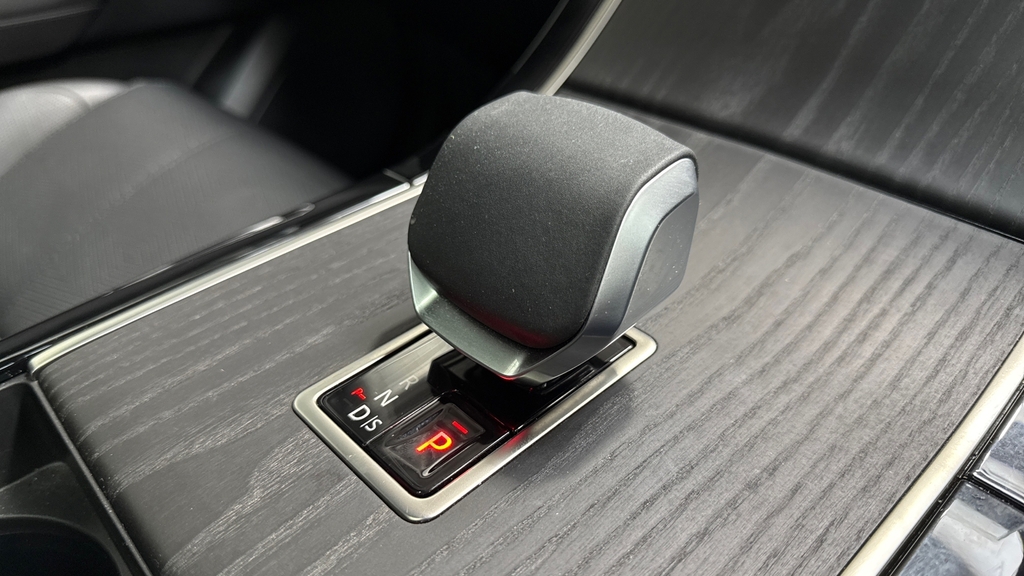 Land Rover Range Rover Velar Dynamic Hse Grey #13
