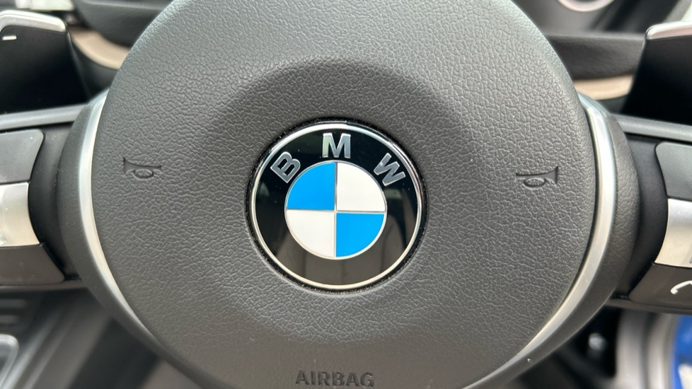 BMW 3 Series Saloon Black #52