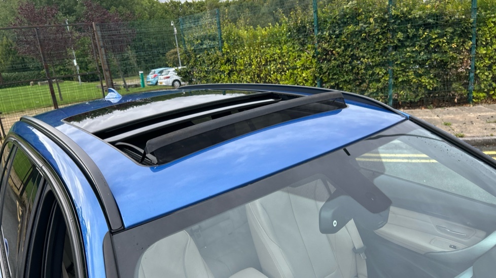 BMW 3 Series Saloon Black #21