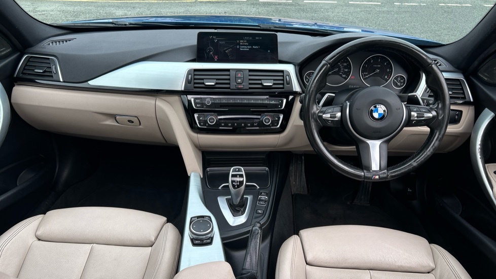 BMW 3 Series Saloon Black #4