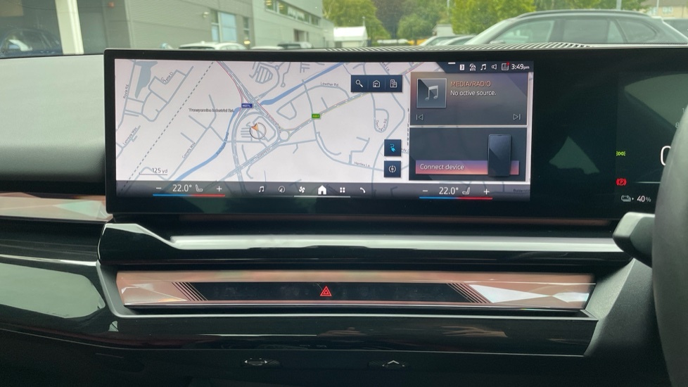 BMW i5 Edrive40 M Sport White #8