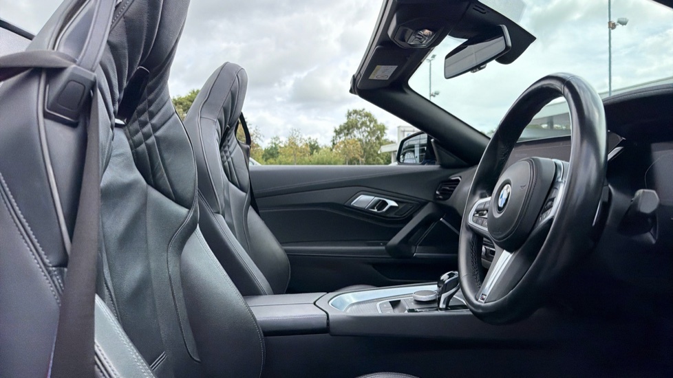 BMW Z4 Sdrive M40i #11