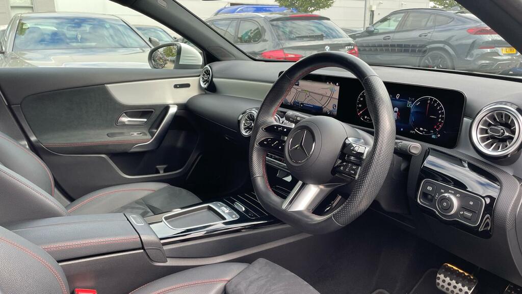 Mercedes-Benz A Class A180 Amg Line Premium Plus Red #6