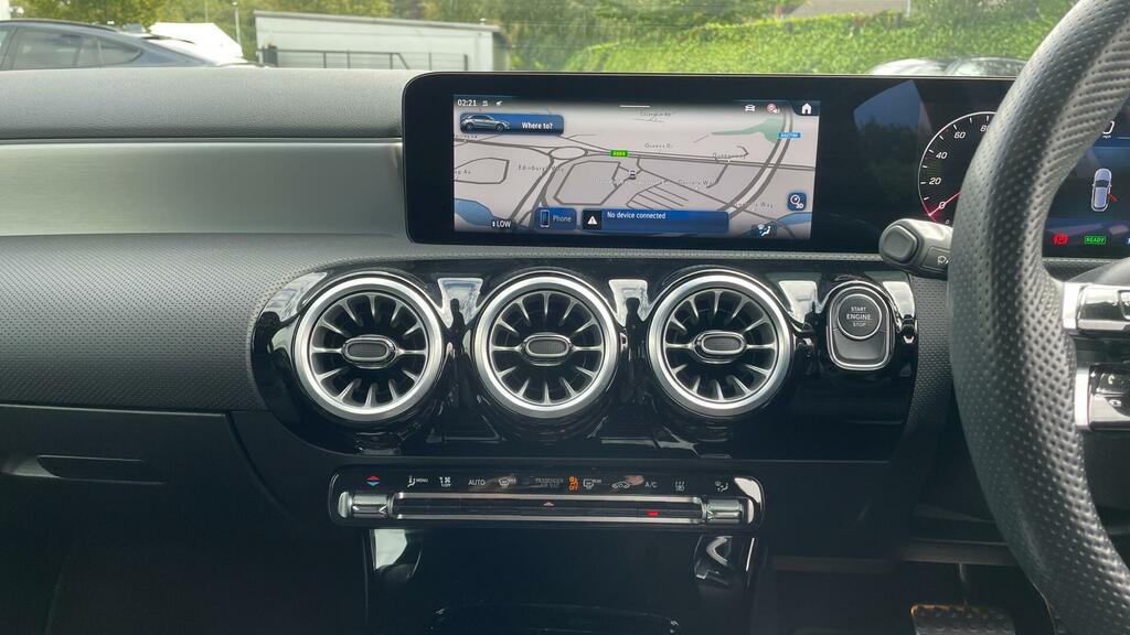 Mercedes-Benz A Class A180 Amg Line Premium Plus Red #8