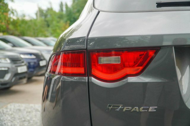 Jaguar F-Pace 2018 2.0 D180 R-sport Suv Awd Eu Grey #5
