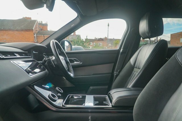 Land Rover Range Rover Velar 2019 2.0 D180 R-dynamic Se Suv 4Wd White #2