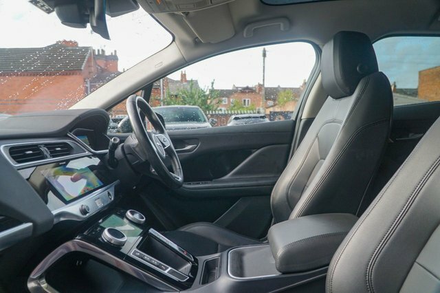 Jaguar I-Pace 2020 400 90Kwh S Suv 4Wd 400 Ps Black #2