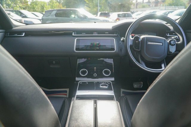 Land Rover Range Rover Velar 2020 2.0 D180 R-dynamic Se Suv 4Wd Grey #4