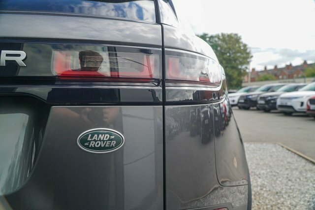Land Rover Range Rover Velar R-dynamic S Black #51
